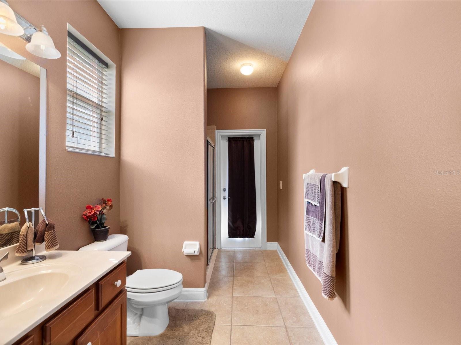 CHAMPIONS CLUB - Residential