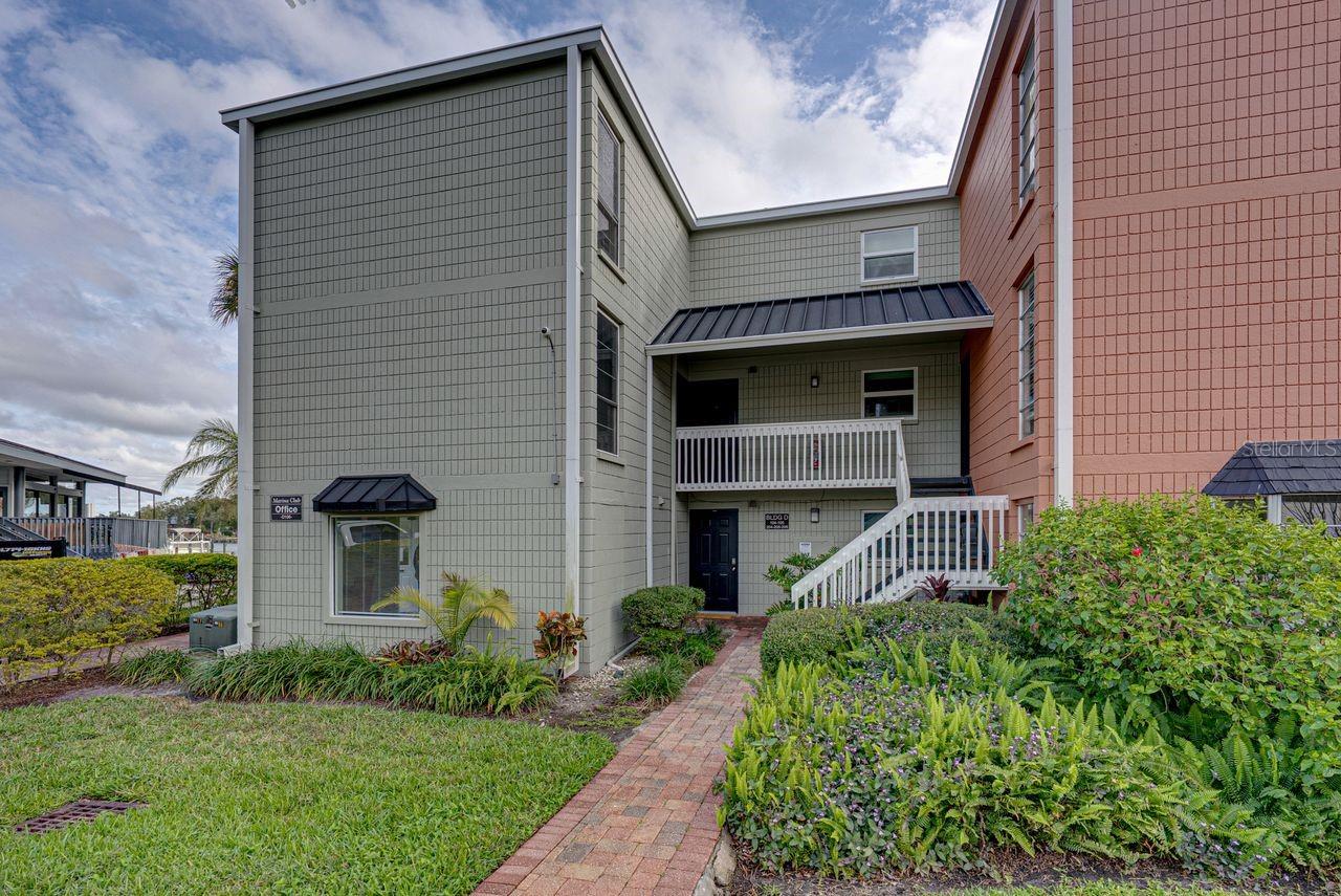 THE MARINA CLUB OF TAMPA A CONDOMINIUM APT NO D205 - Residential