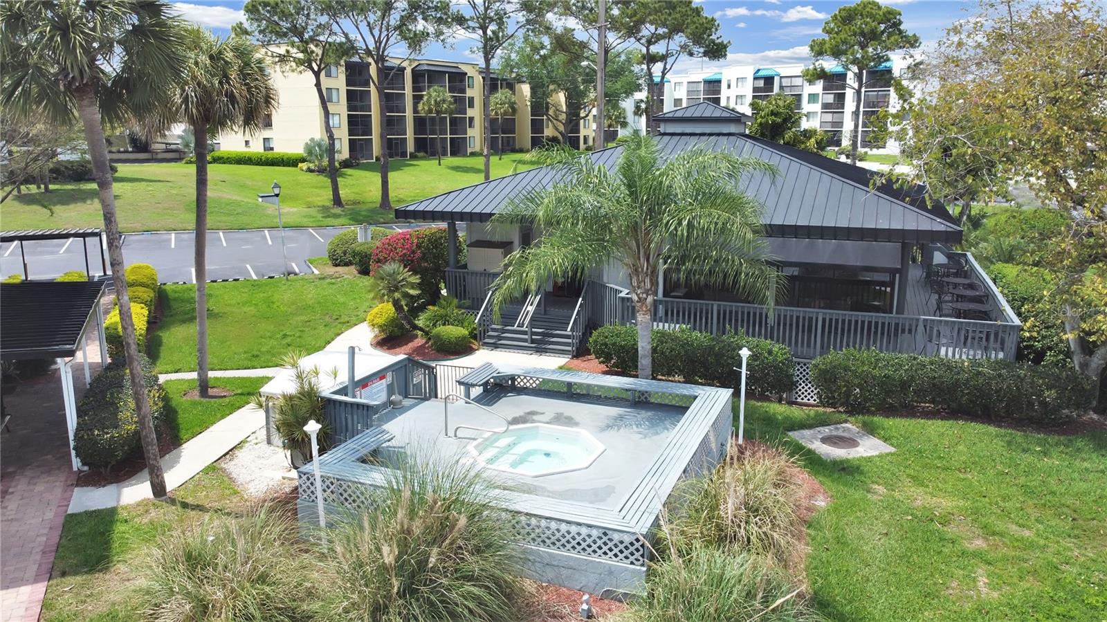 THE MARINA CLUB OF TAMPA A CONDOMINIUM APT NO D205 - Residential