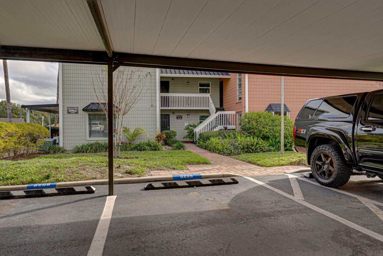 THE MARINA CLUB OF TAMPA A CONDOMINIUM APT NO D205 - Residential