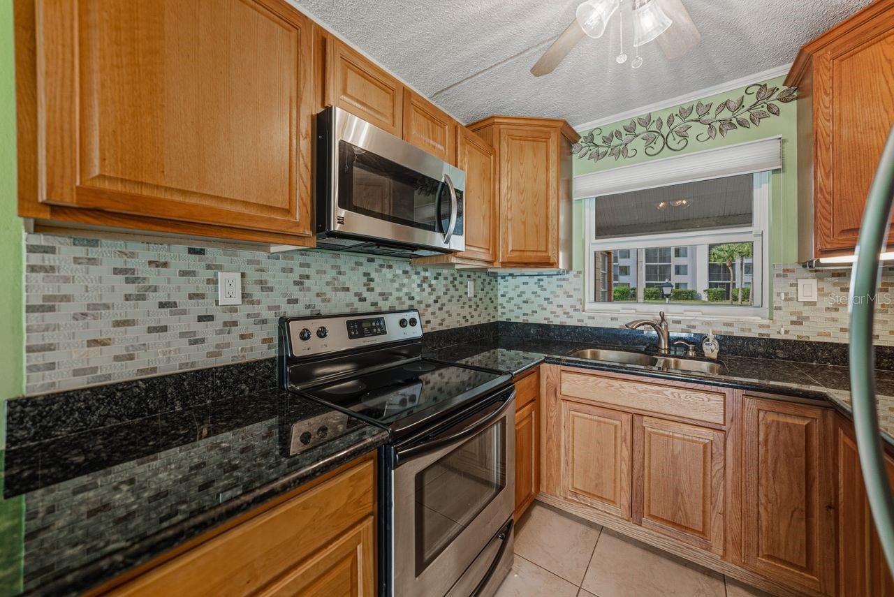 THE MARINA CLUB OF TAMPA A CONDOMINIUM APT NO D205 - Residential