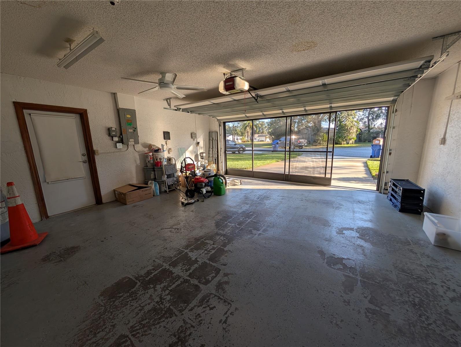 GREENBROOK ESTATES - Residential Lease