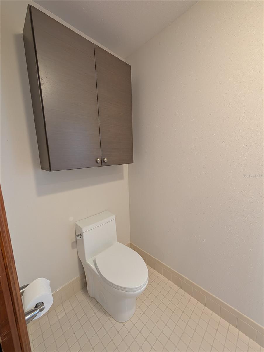 GREENBROOK ESTATES - Residential Lease