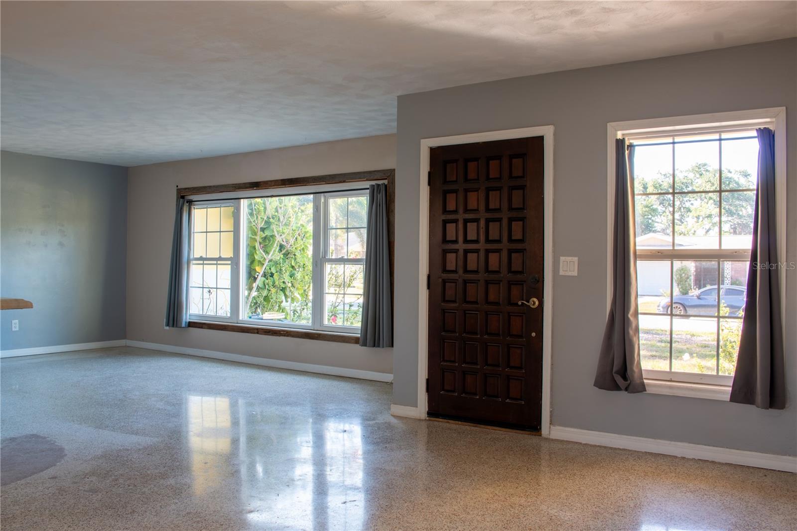 VIRGINIA GROVES ESTATES 1ST ADD - Residential