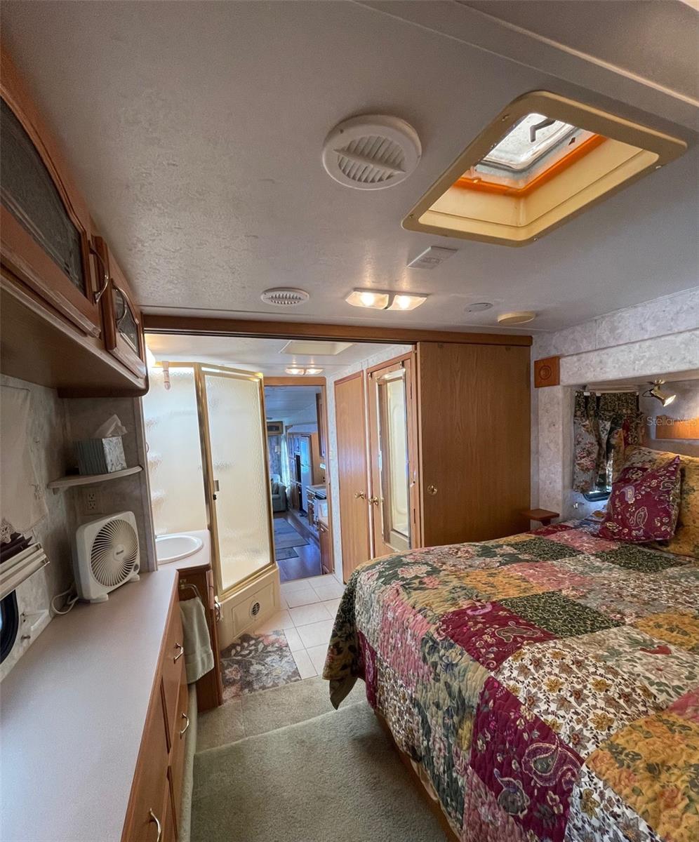 KOVE ESTATES COOP - Residential