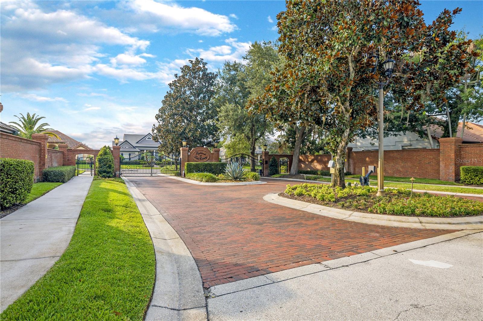 1623 CONWAY ISLE CIRCLE