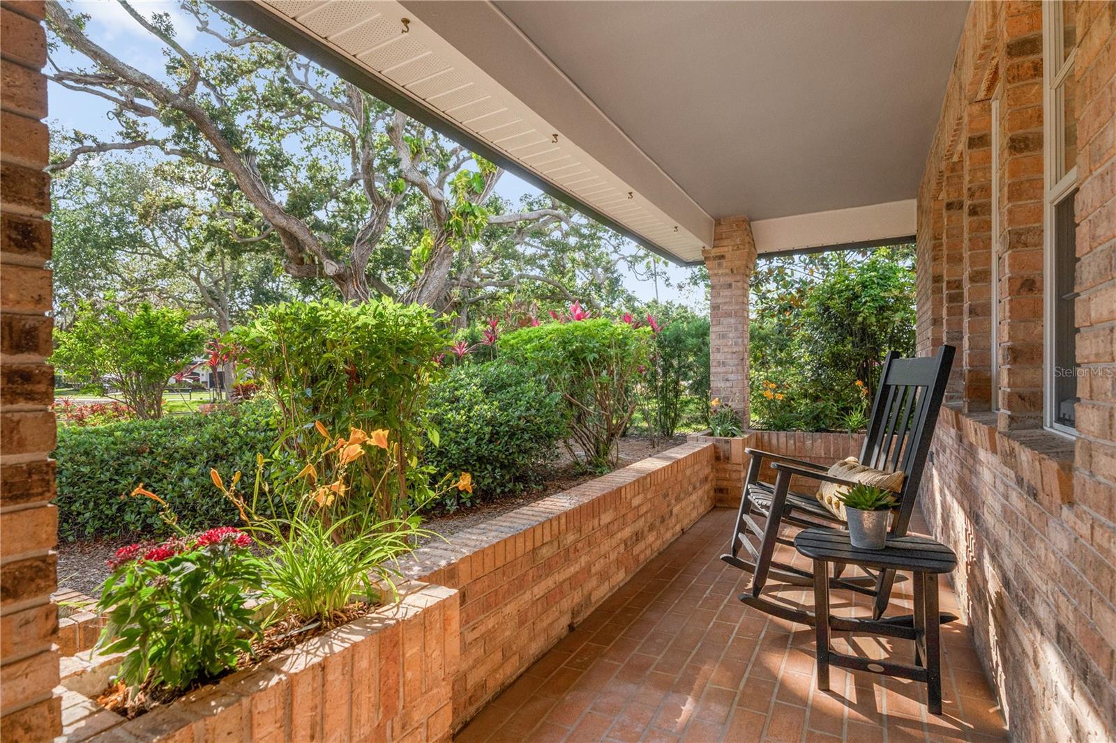 BELLEAIR ESTATES - Residential