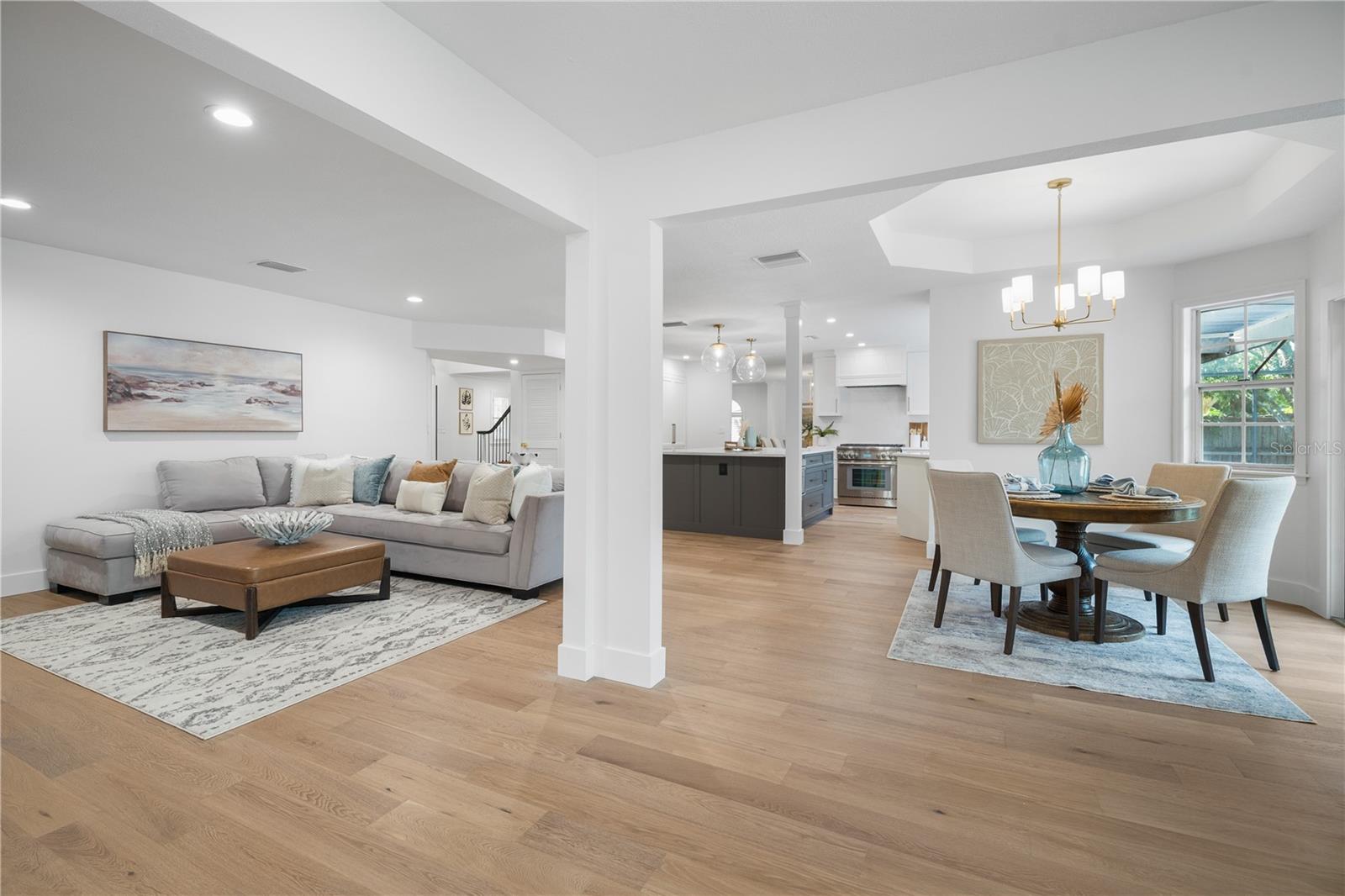 BELLEAIR ESTATES - Residential