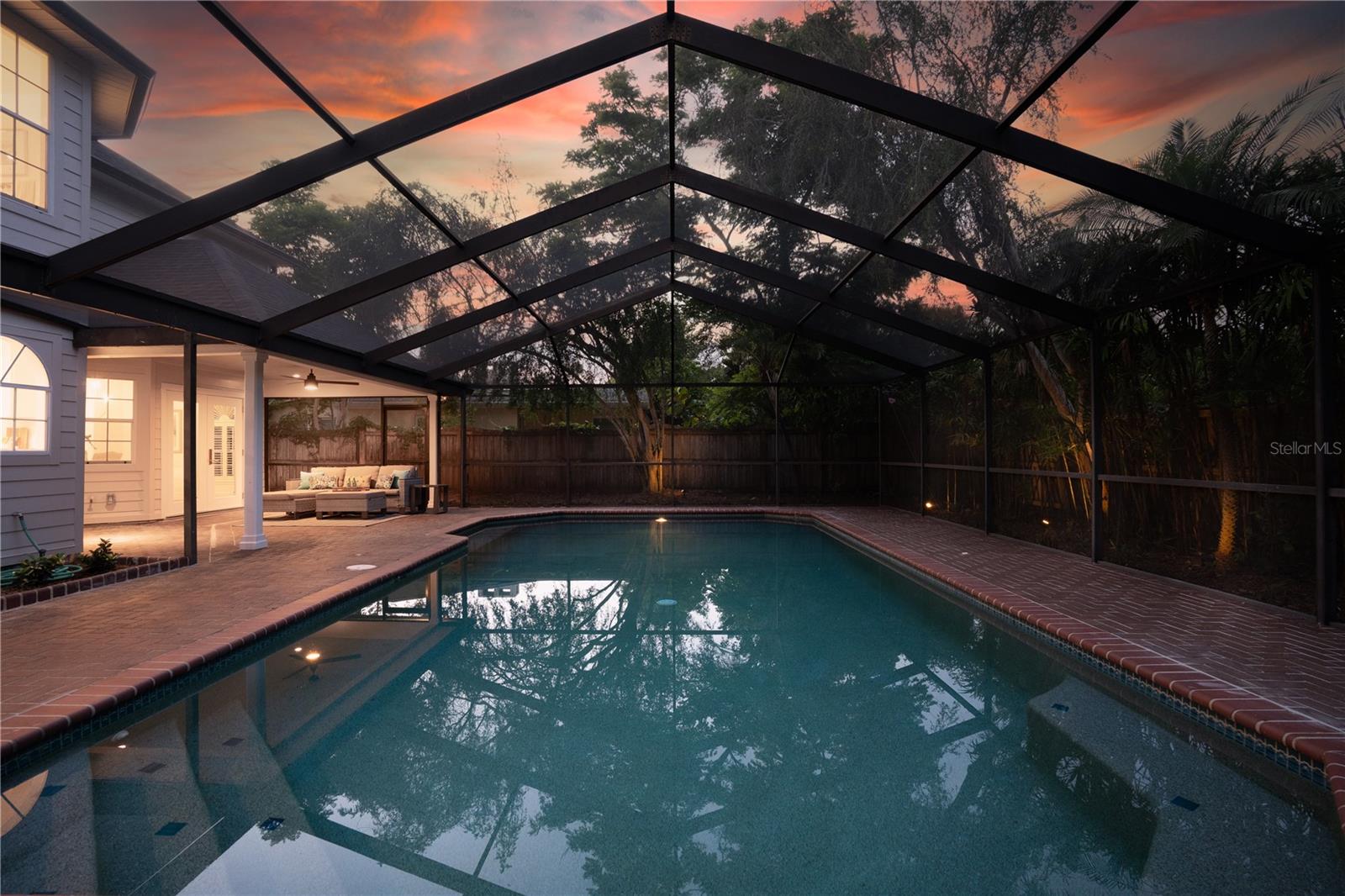 BELLEAIR ESTATES - Residential