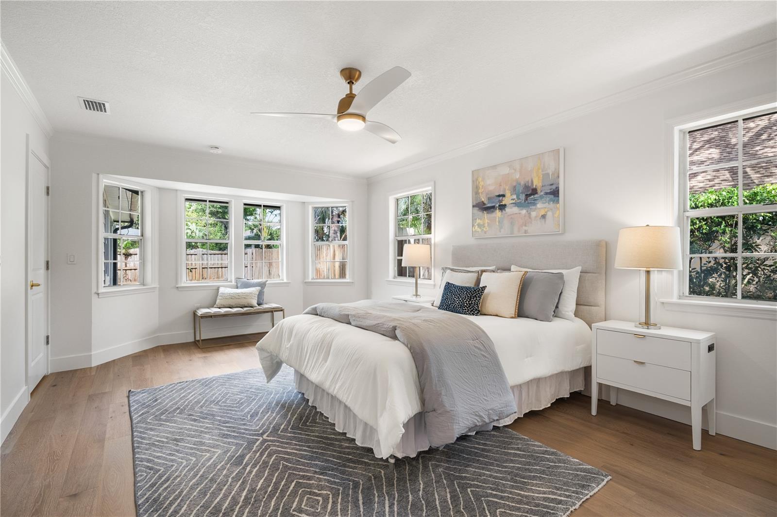 BELLEAIR ESTATES - Residential