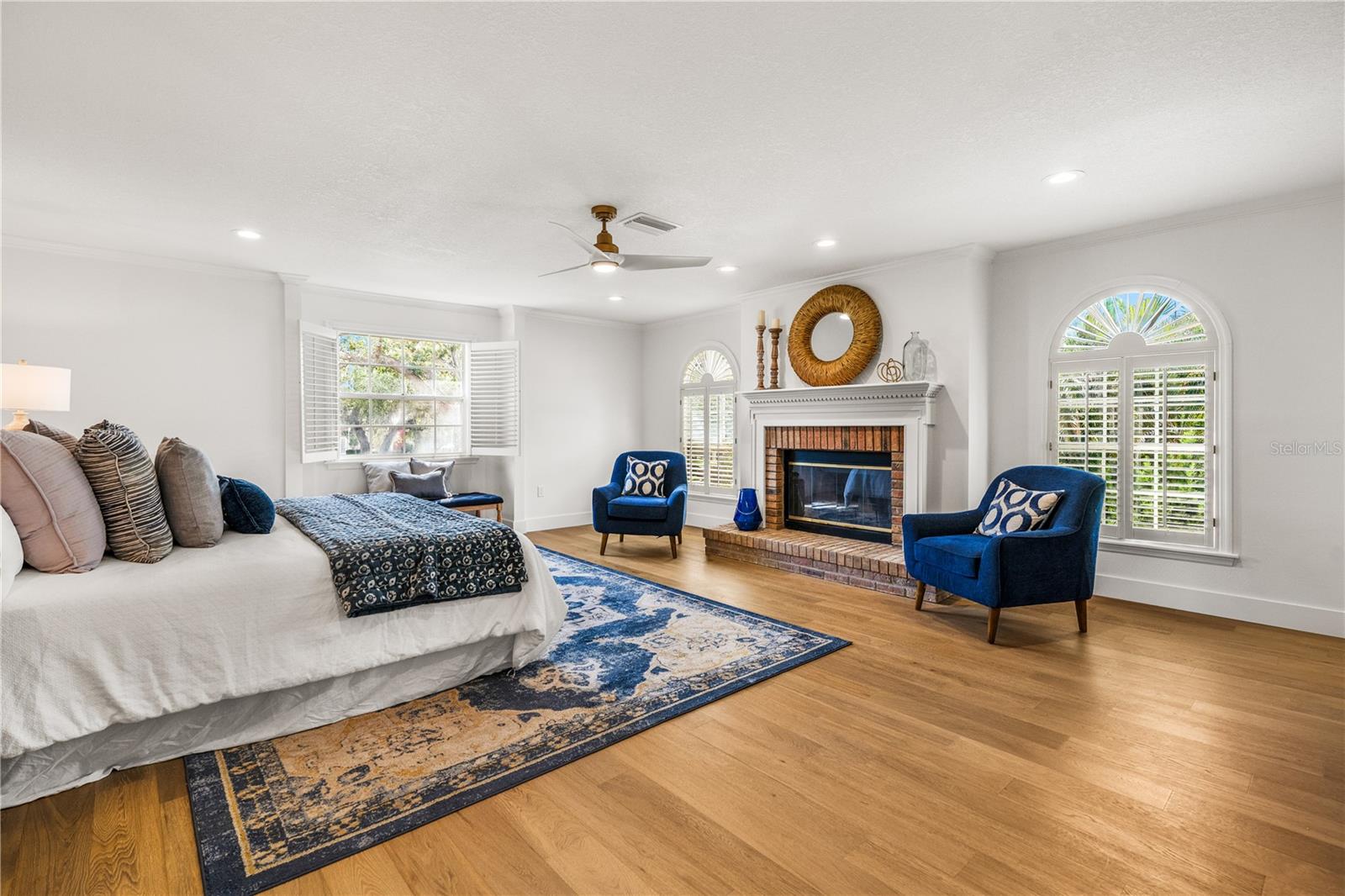 BELLEAIR ESTATES - Residential