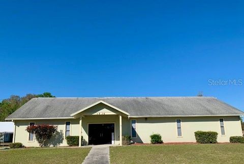 Photo of 1536 N West Street, Bushnell, FL 33513 (MLS # TB8362942)