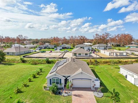 A home in PUNTA GORDA