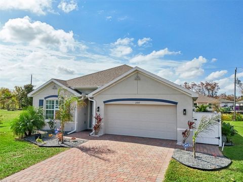 A home in PUNTA GORDA