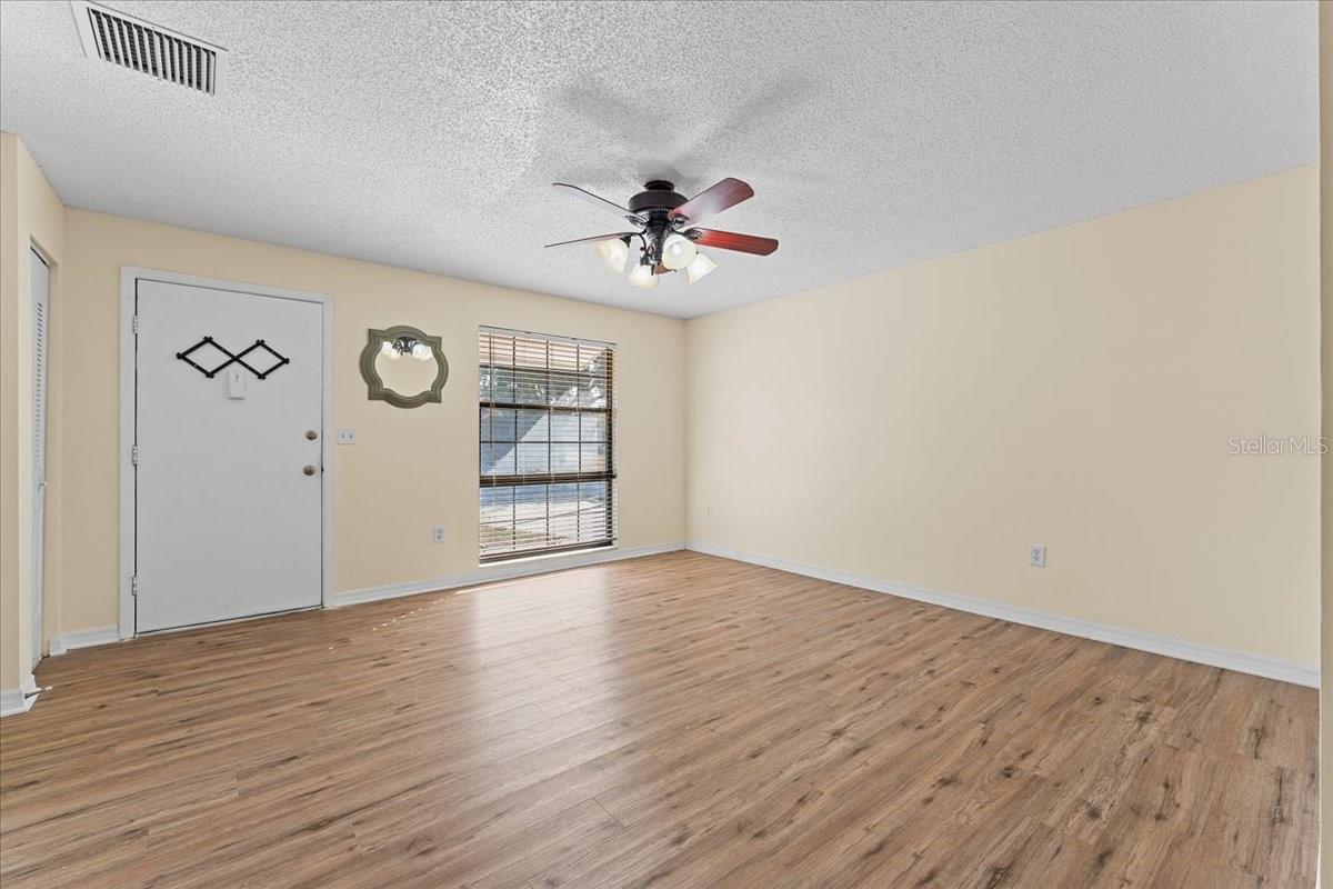 SEVEN SPGS HOMES - Residential