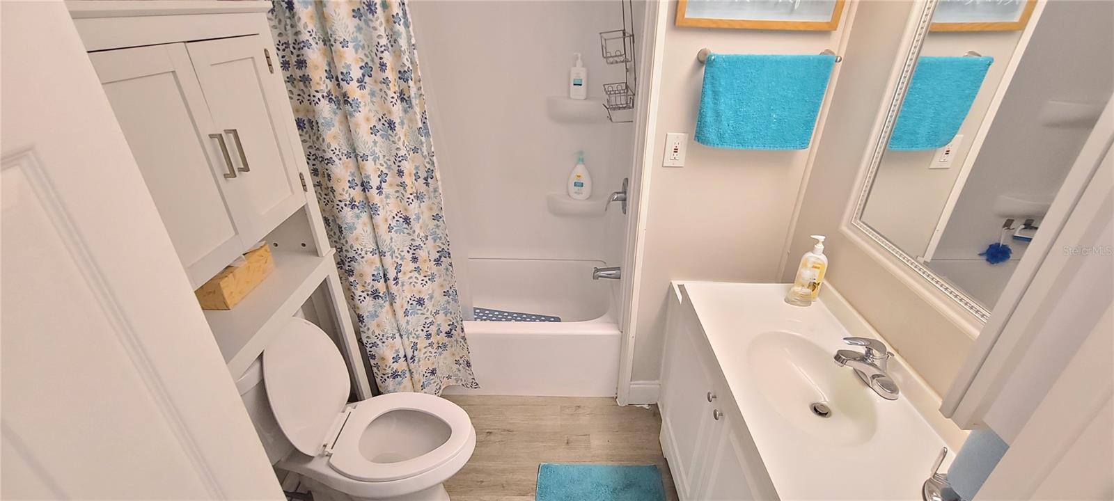 COMMONWEALTH - Residential