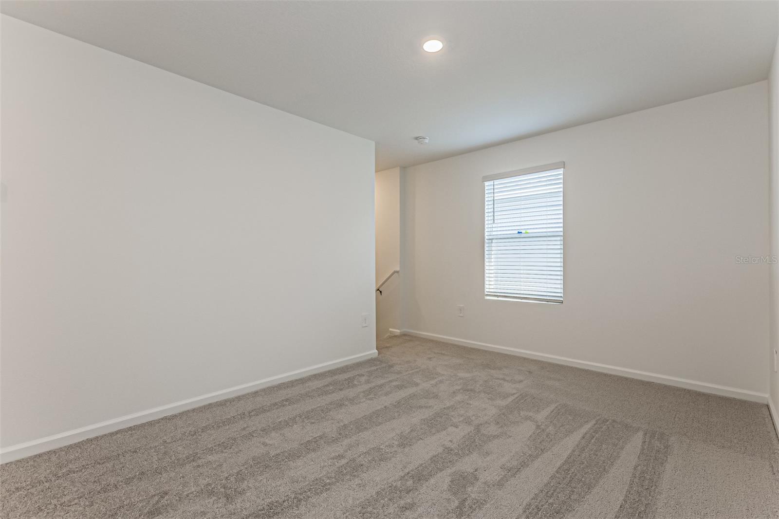 HUNT CLUB/LK WALES PH 1 - Residential Lease