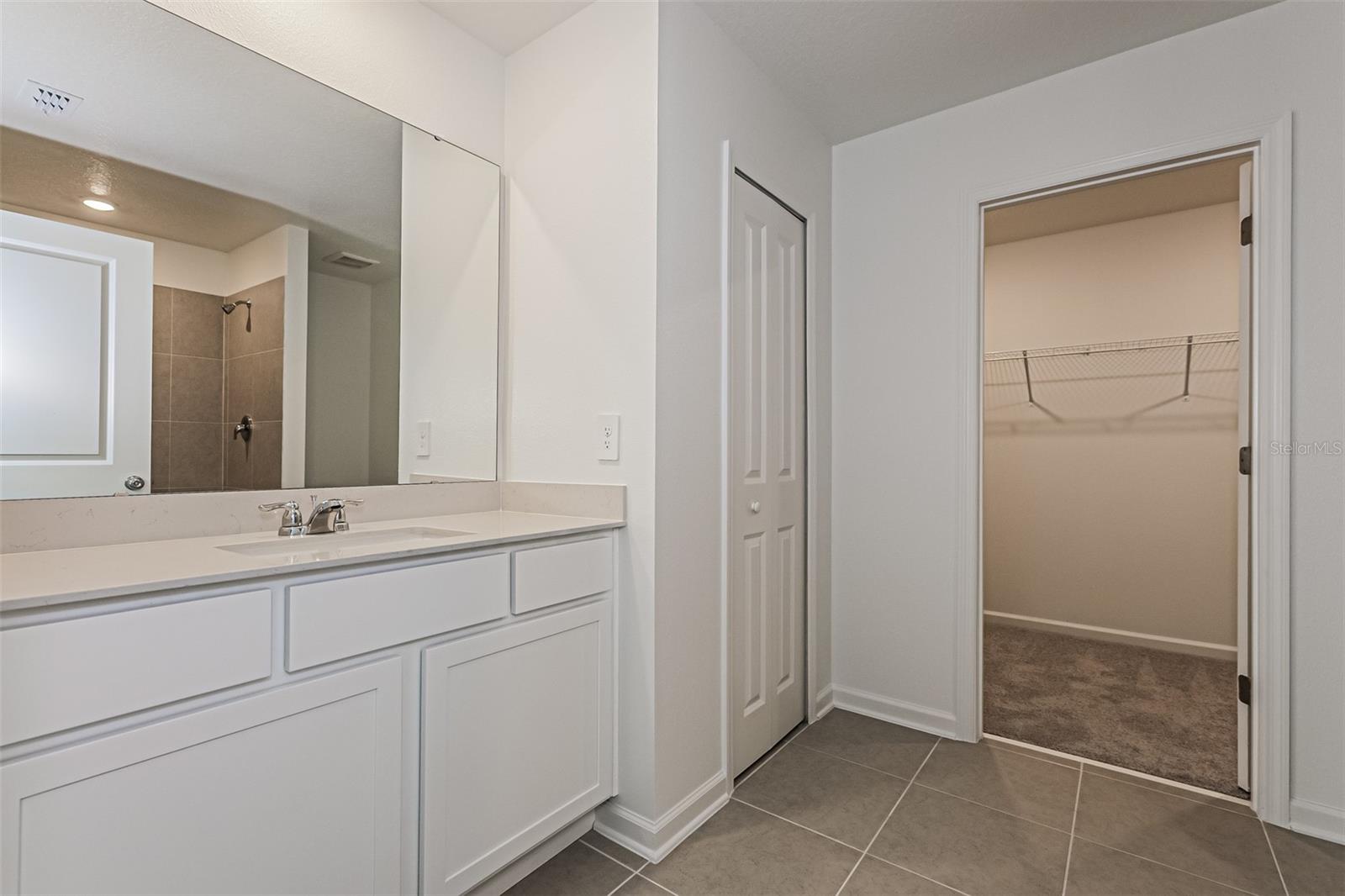 HUNT CLUB/LK WALES PH 1 - Residential Lease