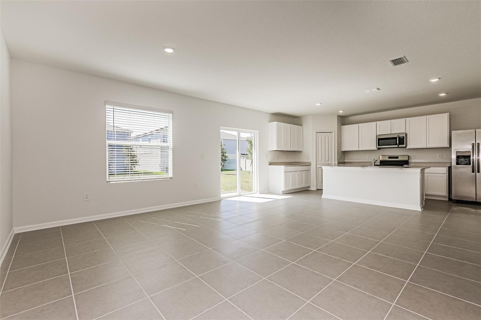 HUNT CLUB/LK WALES PH 1 - Residential Lease