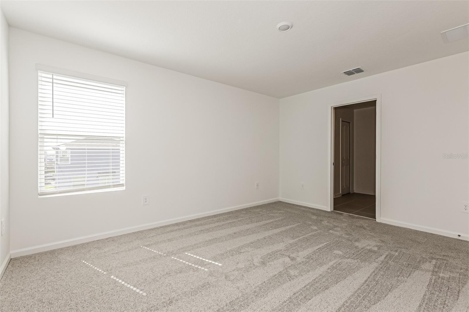 HUNT CLUB/LK WALES PH 1 - Residential Lease