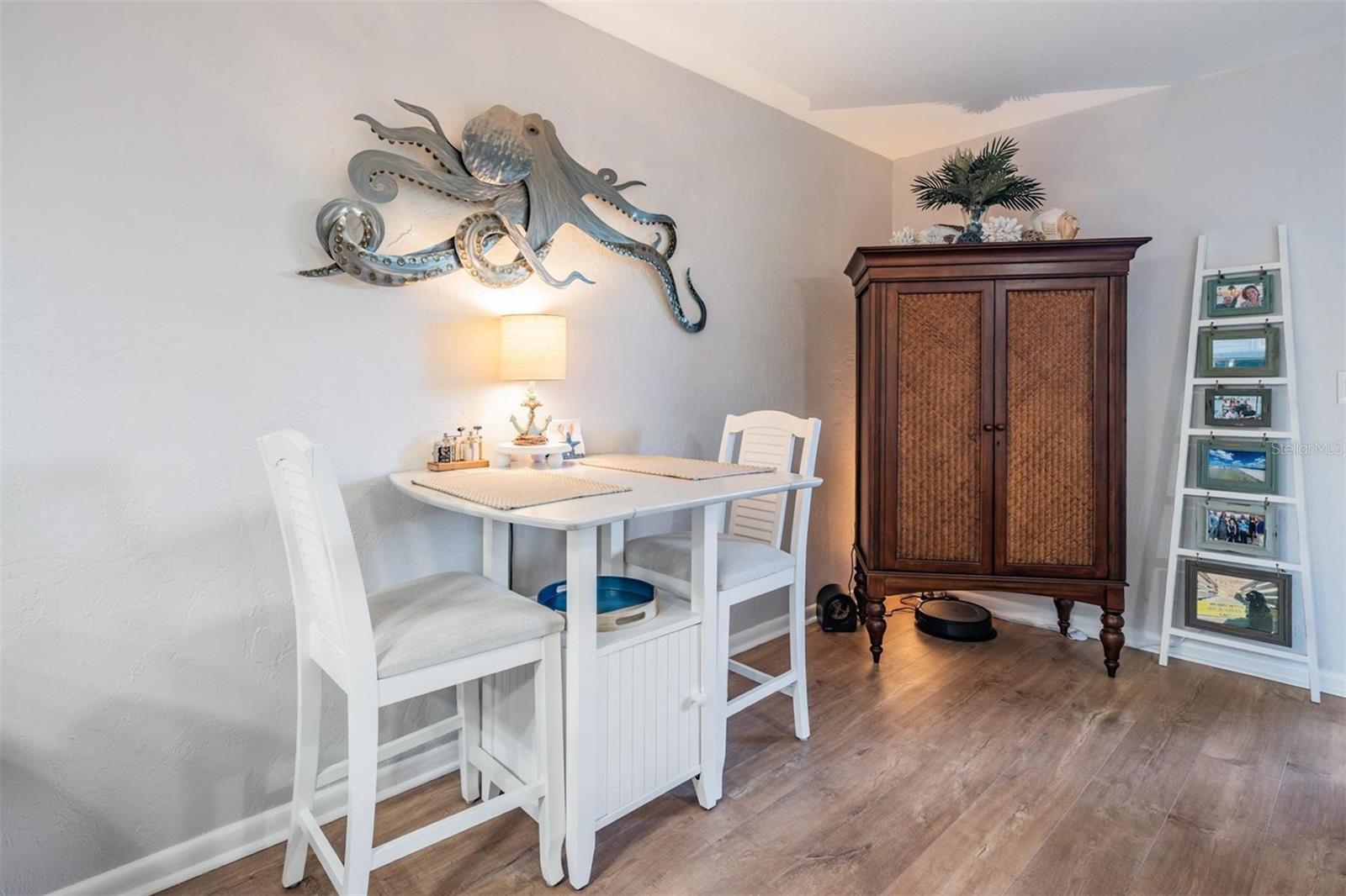 MARINA A CONDO THE - Residential