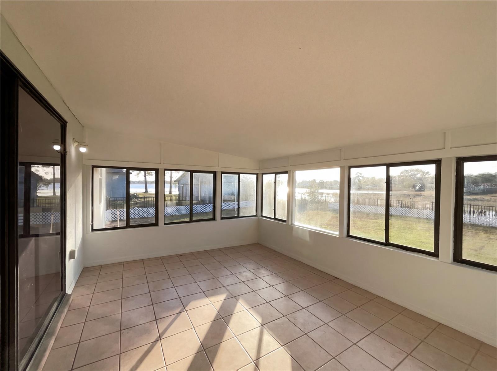 DELTONA LAKES UNIT 40 - Residential