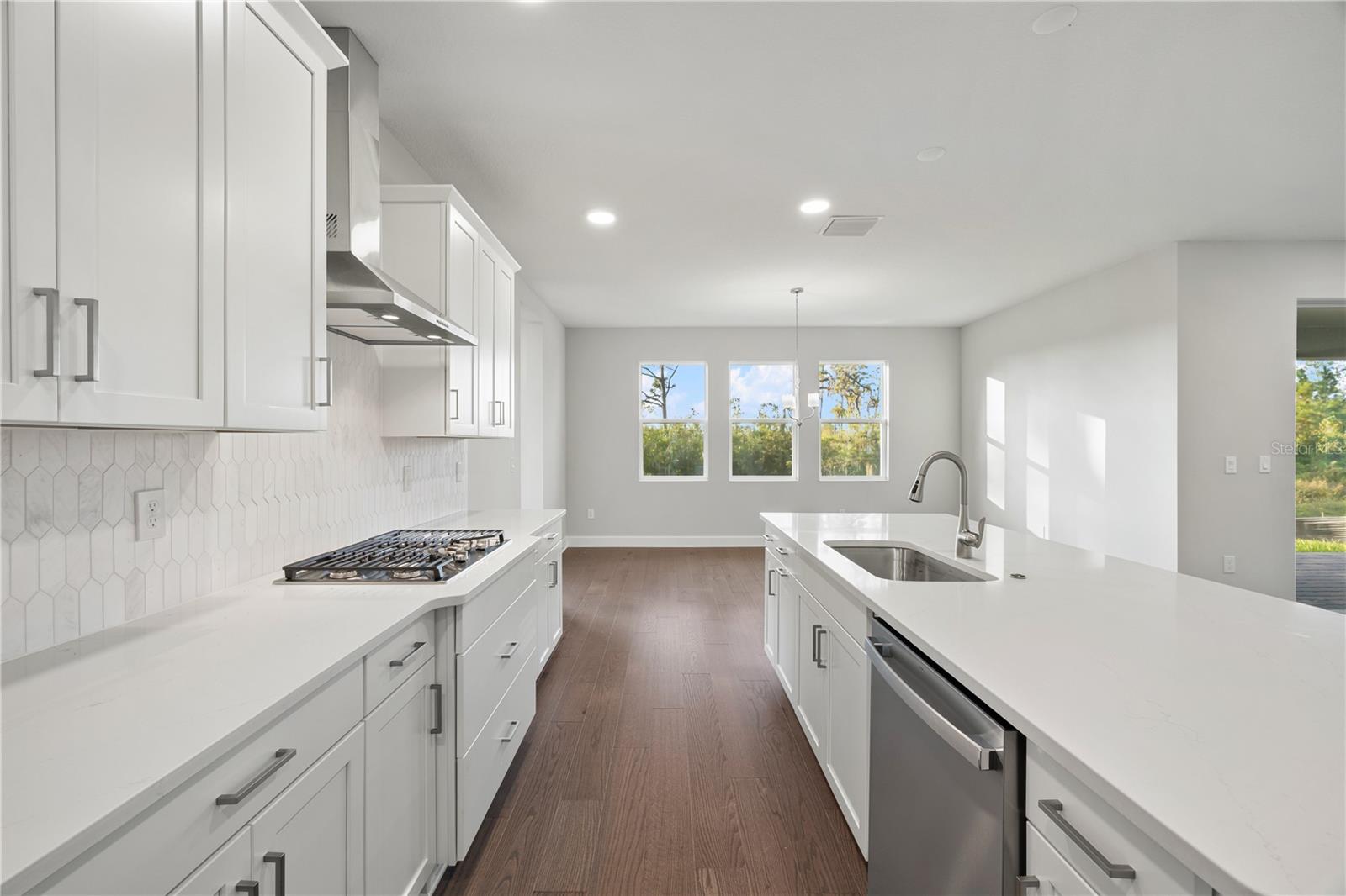 LAKE STAR AT OVATION - Residential