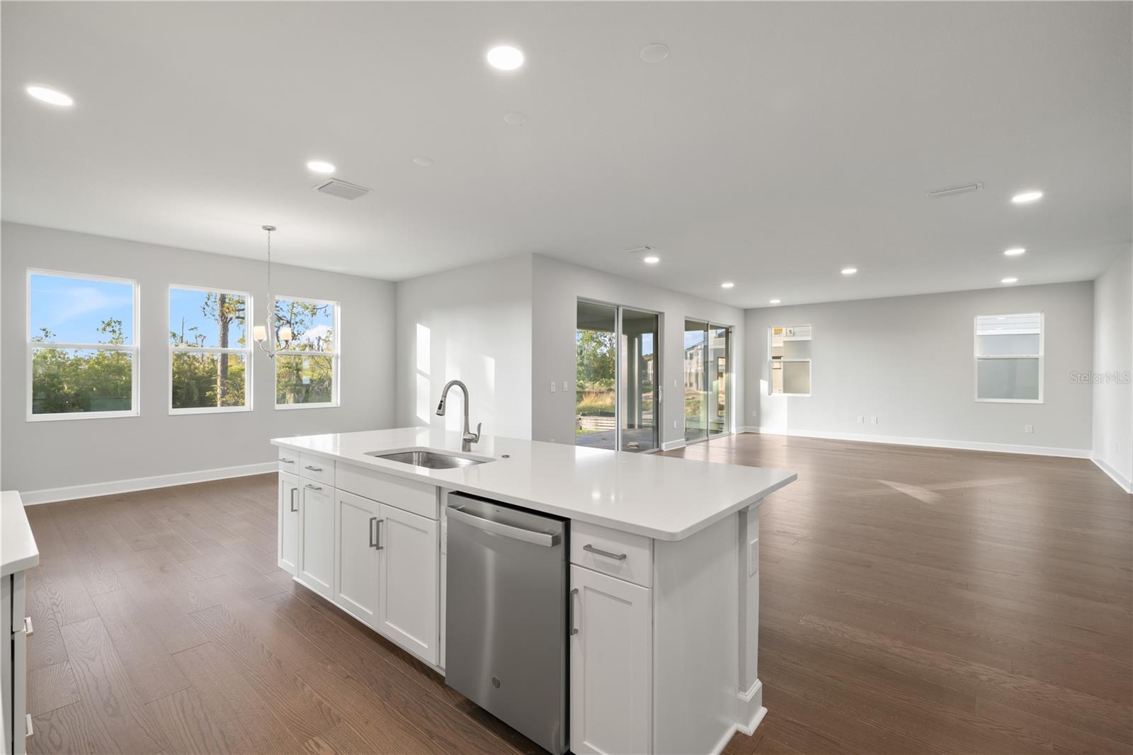 LAKE STAR AT OVATION - Residential