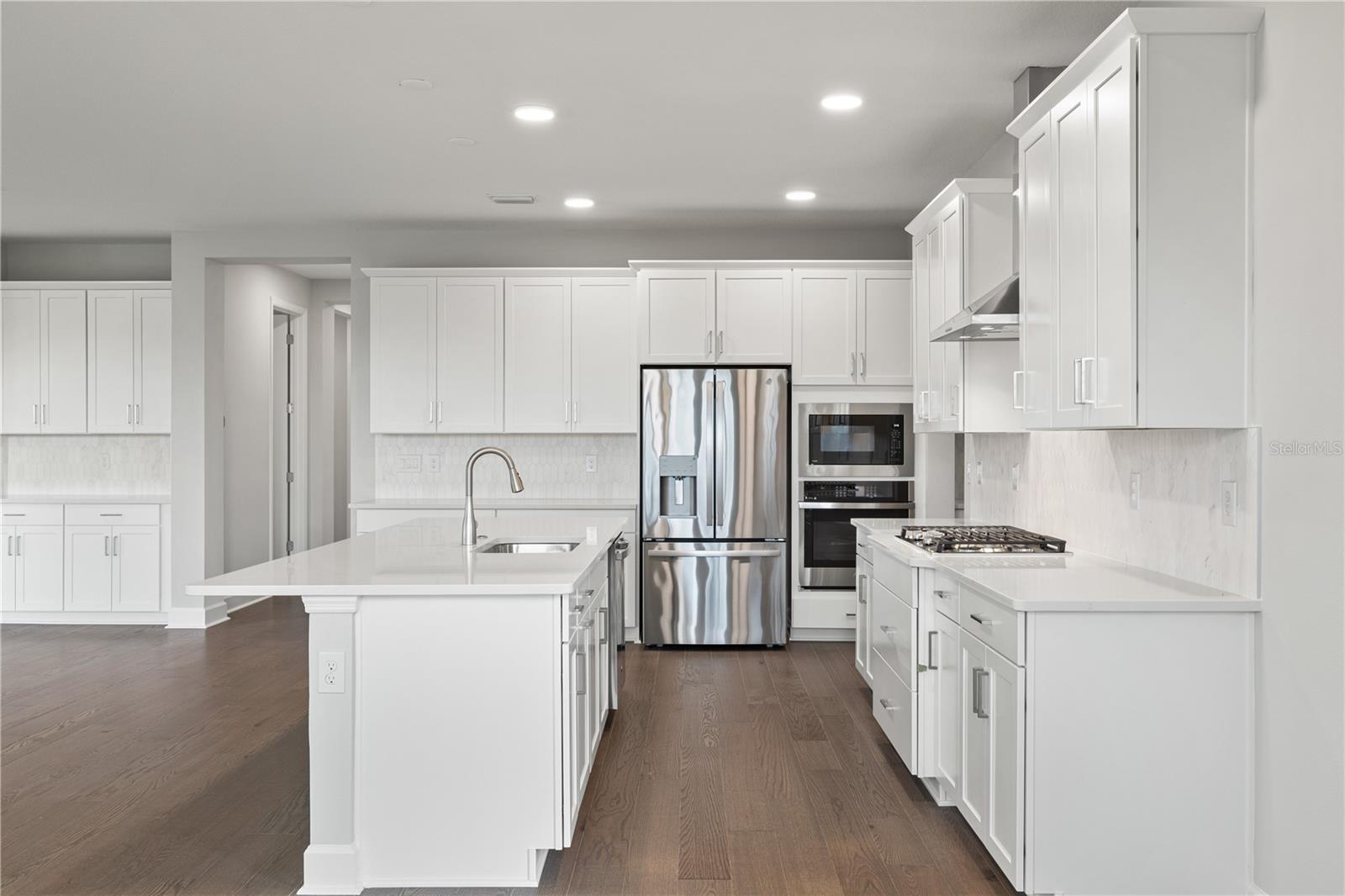 LAKE STAR AT OVATION - Residential