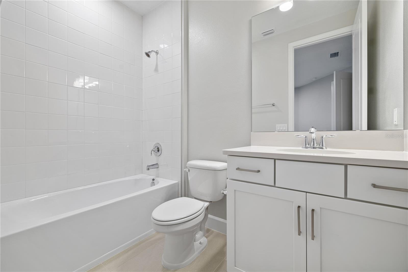 LAKE STAR AT OVATION - Residential