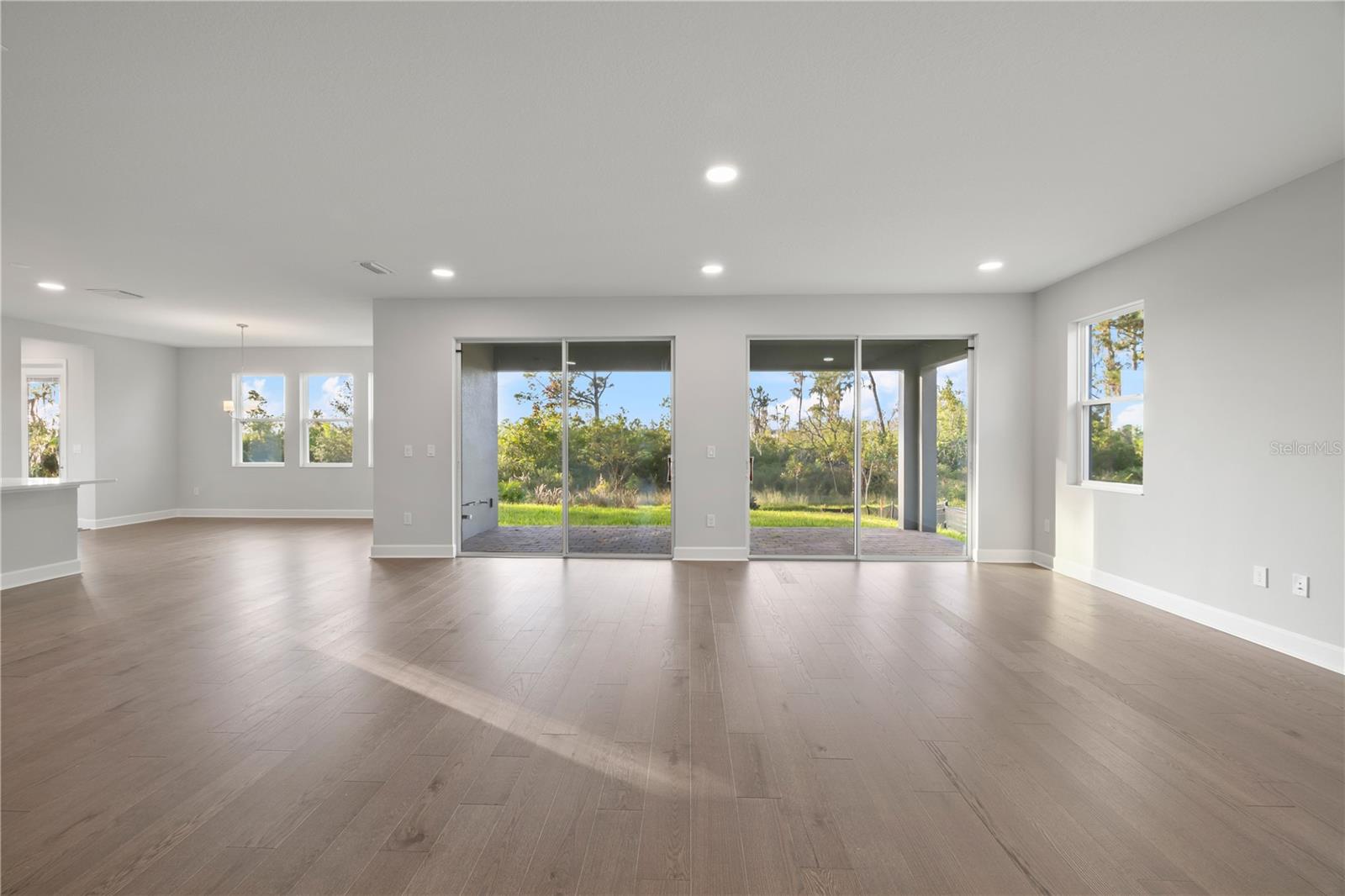 LAKE STAR AT OVATION - Residential