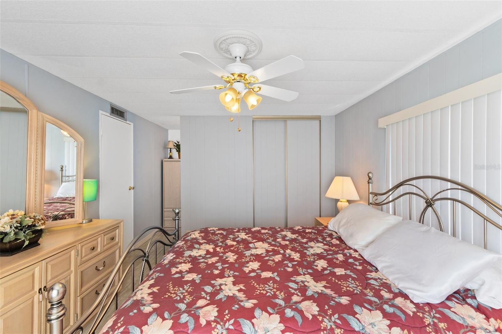 LAZY RIVER MHP - Residential