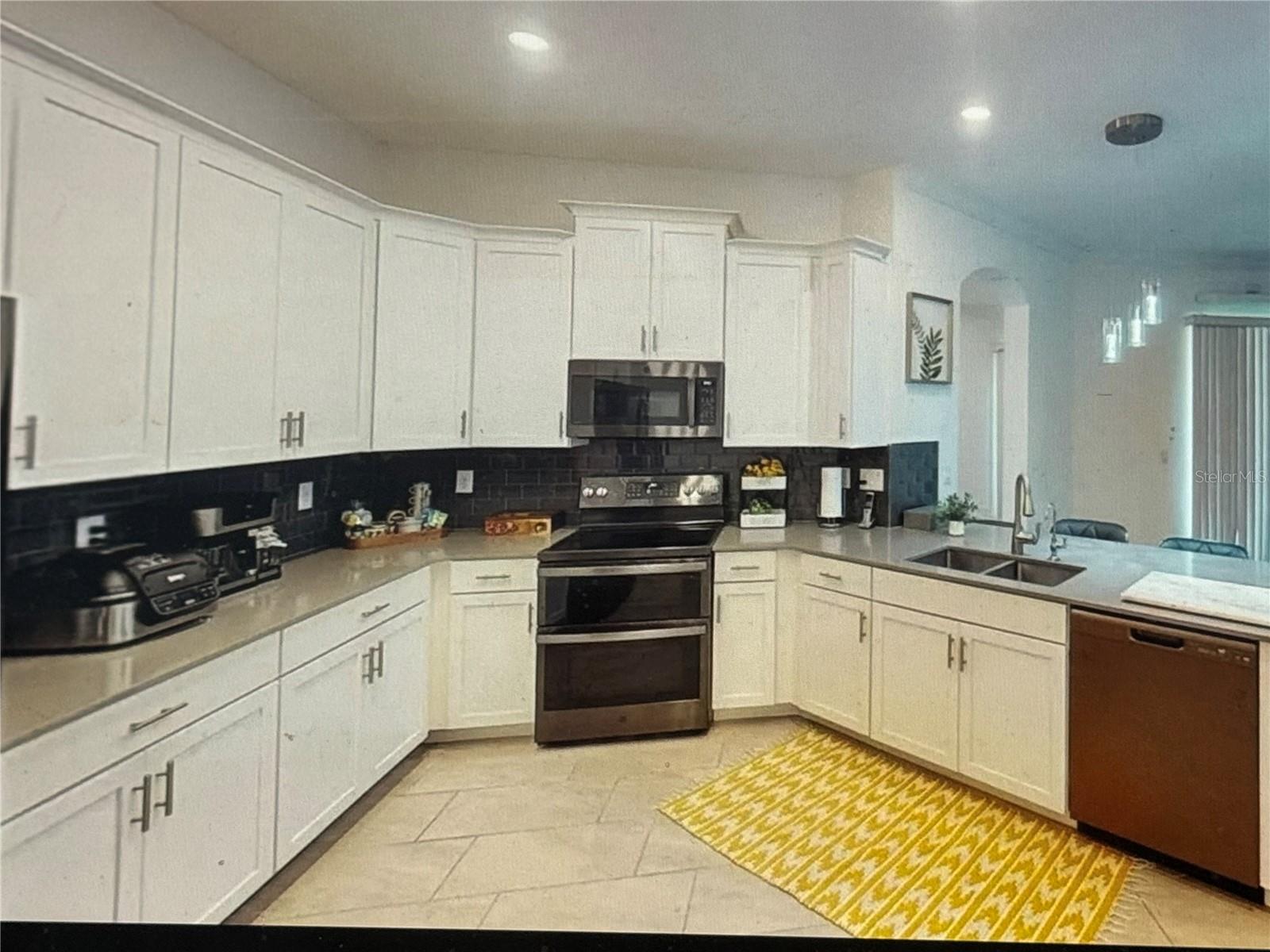 STONEYBROOK SOUTH NORTH PRCL PH 5 - Residential Lease