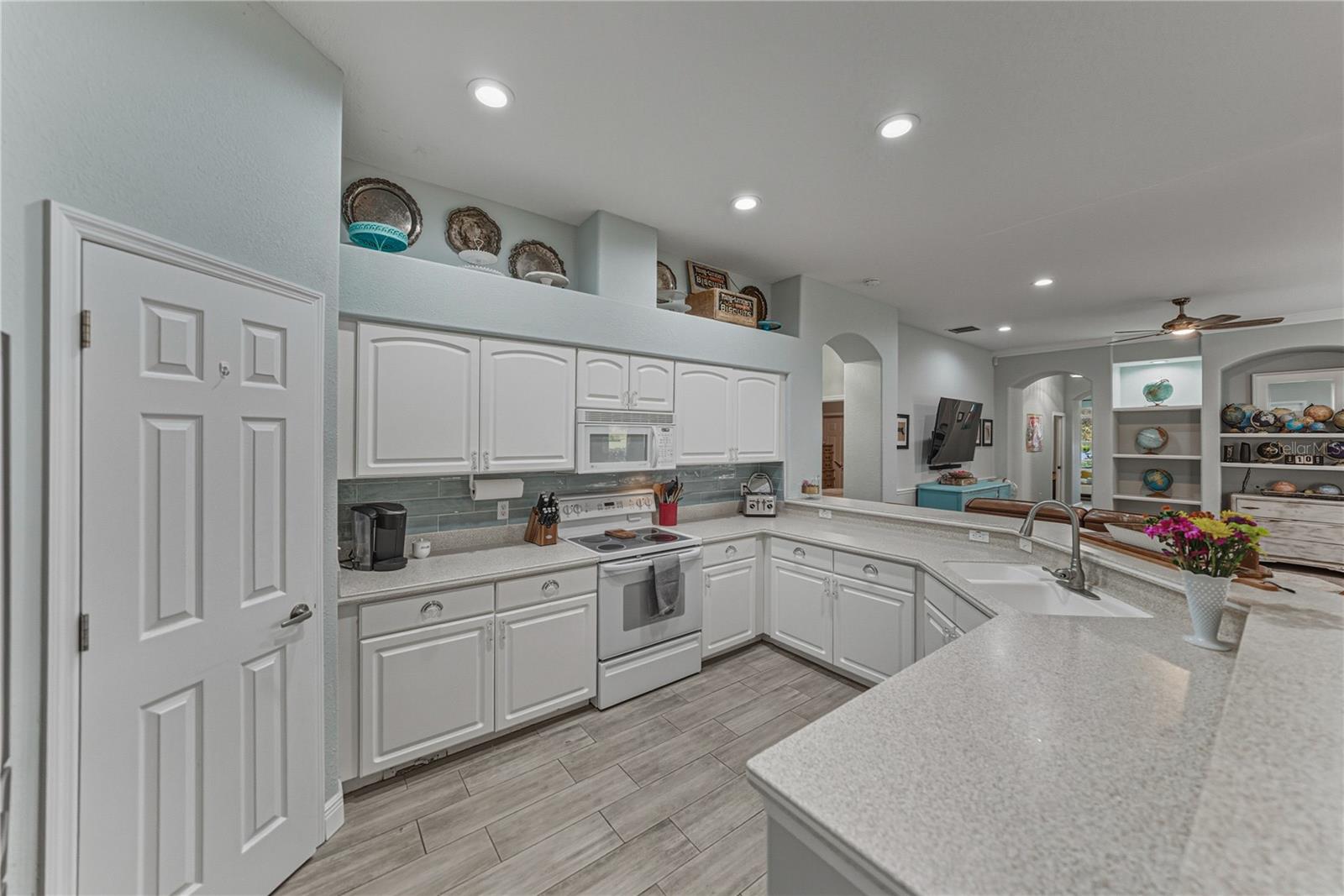 WALDEN LAKE UNIT 23 - Residential