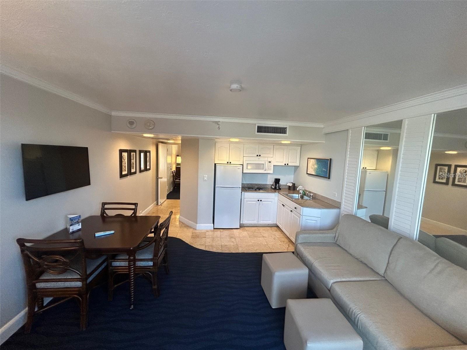 JACARANDA BEACH VILLAS CONDO - Residential