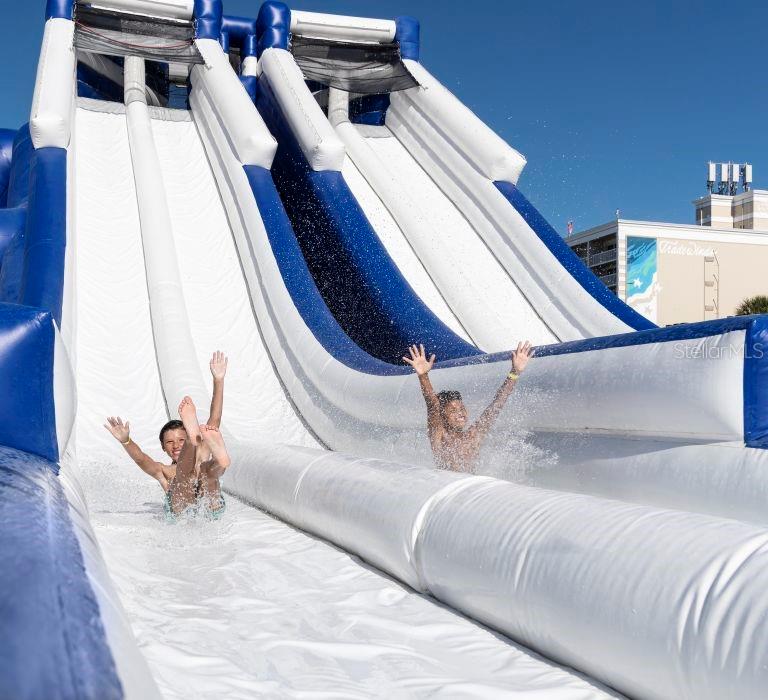 JACARANDA BEACH VILLAS CONDO - Residential