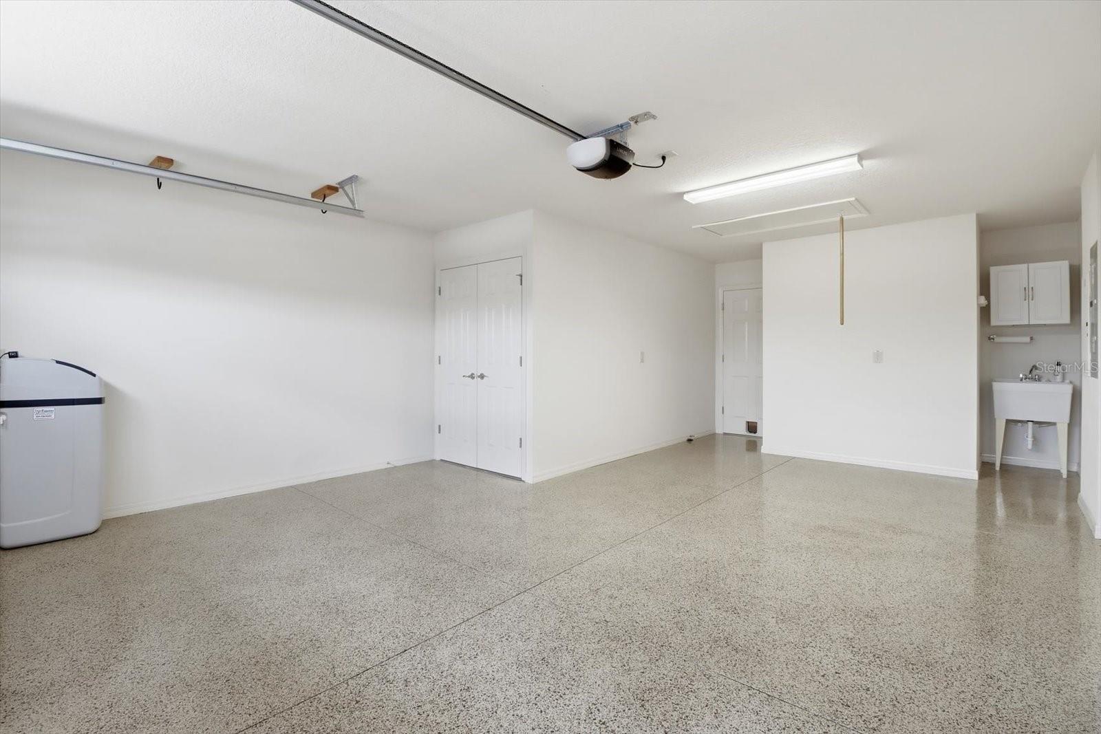 VILLAGE/FENNEY LONGLEAF VILLAS - Residential