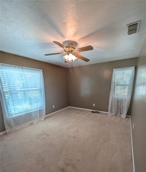 Tiny photo for 3645 SE 48 Street, Ocala, FL 34480 (MLS # OM734640)