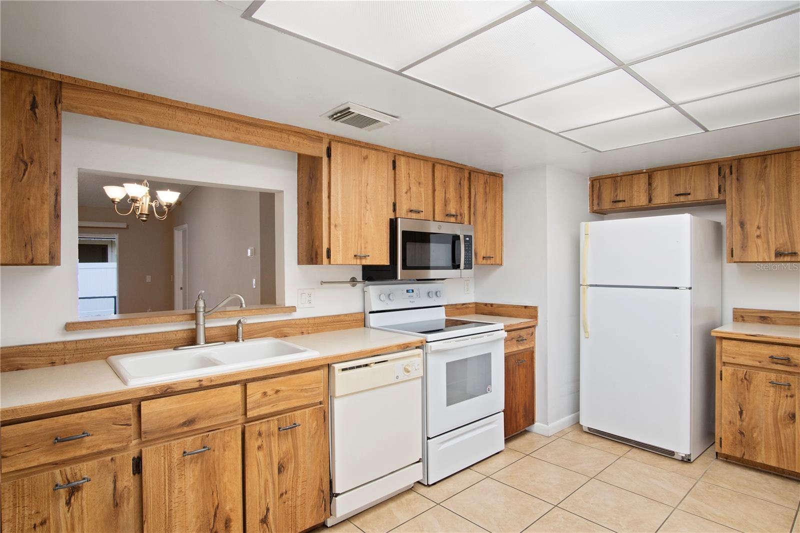 4310 SUNTREE BOULEVARD