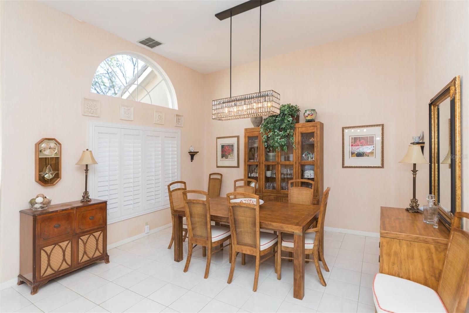 FOX CHASE - Residential