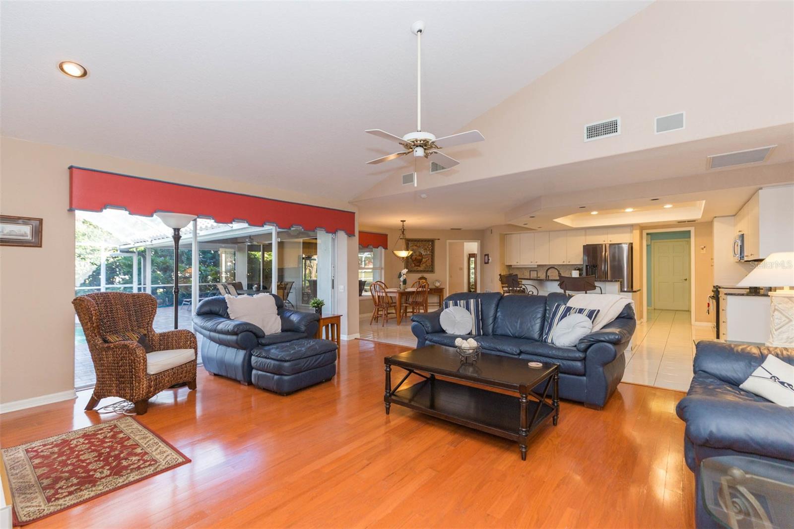 FOX CHASE - Residential