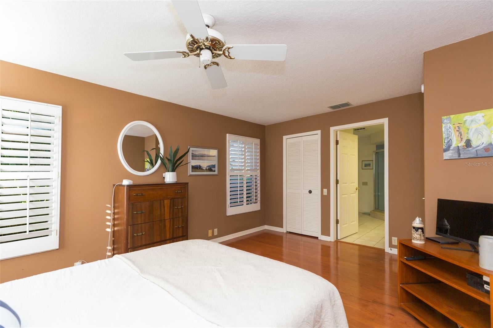 FOX CHASE - Residential