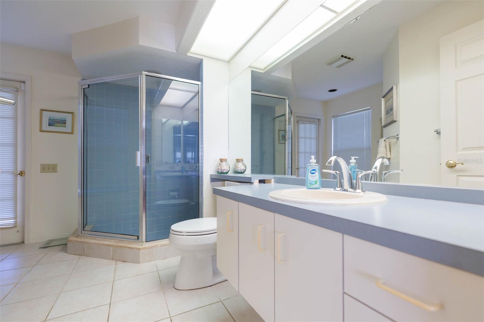 FOX CHASE - Residential