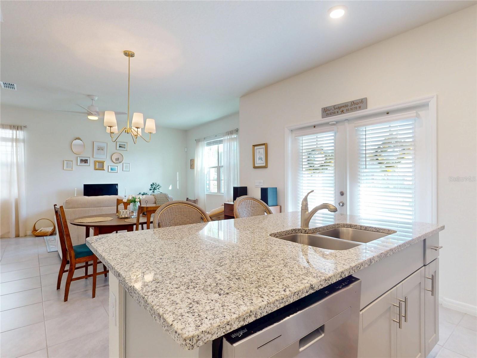 PALMS PH 5 - Residential