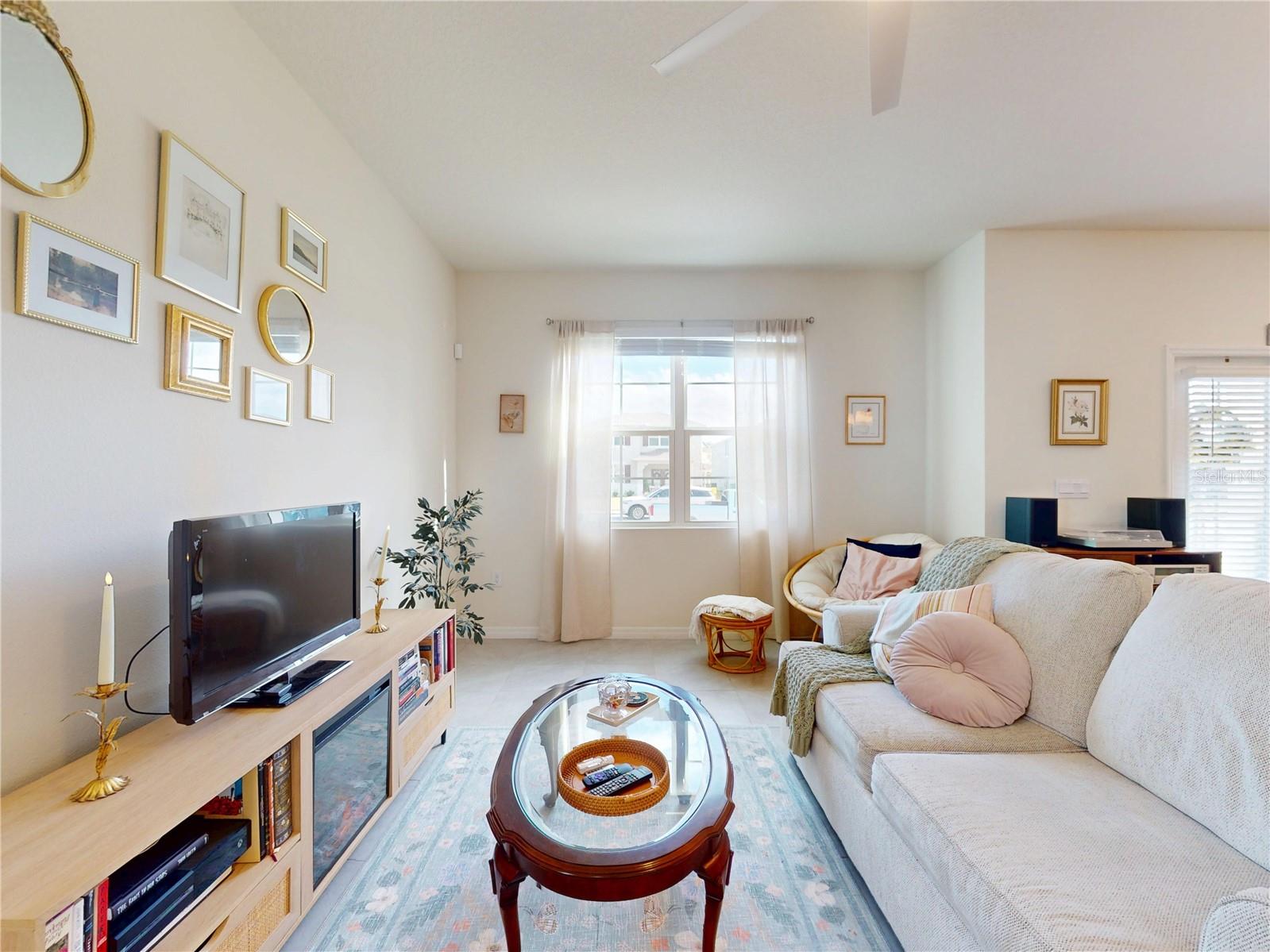 PALMS PH 5 - Residential