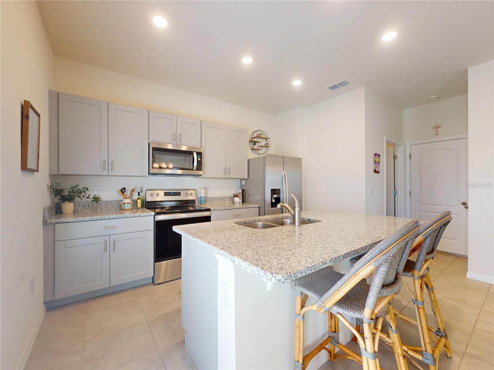 PALMS PH 5 - Residential