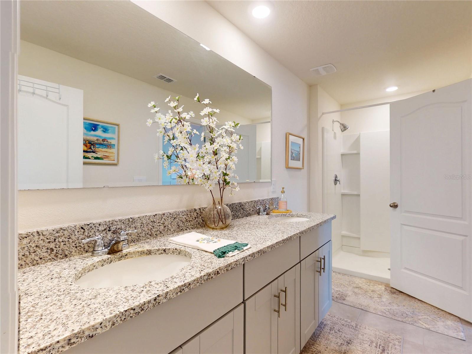 PALMS PH 5 - Residential