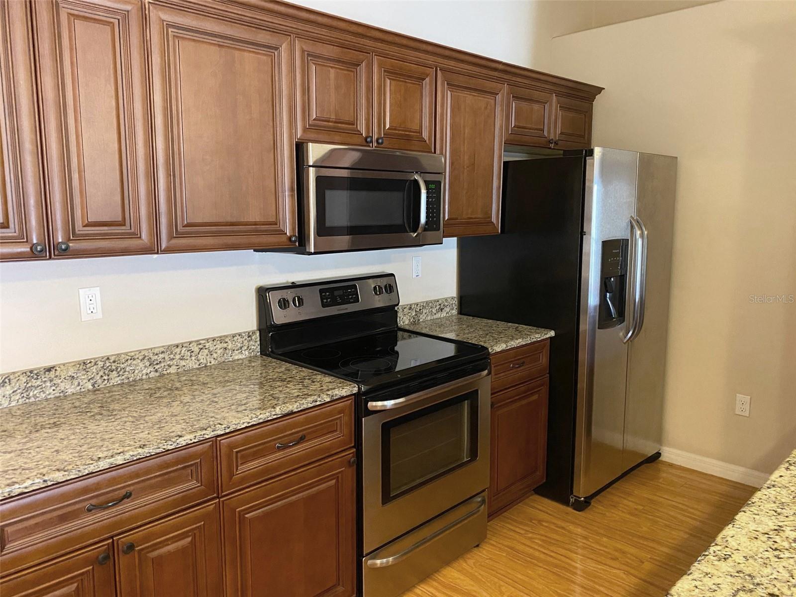 REGENCY PALMS CONDOS - Residential Lease