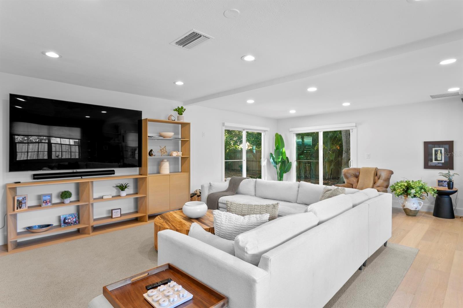 BEACH PARK ISLE SUB - Residential