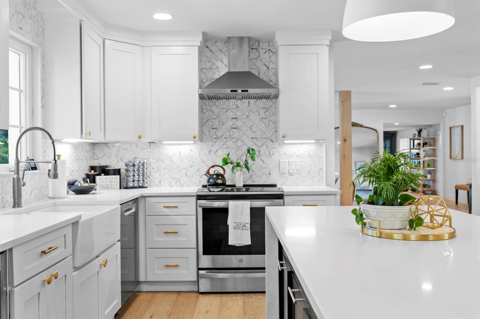 BEACH PARK ISLE SUB - Residential